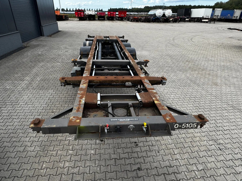Container transporter/ Swap body semi-trailer DESOT nice 20FT/30FT ADR-Chassis for SMALL PRICE, liftaxle, 5 twistlocks arms: picture 6 Container transporter/ Swap body semi-trailer DESOT nice 20FT/30FT ADR-Chassis for SMALL PRICE, liftaxle, 5 twistlocks arms: picture 6