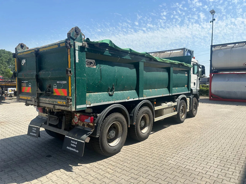 MAN TGS 35.440 AJK HARDOX KIPPER (16.5m3), 8x4, MANUAL, EURO-5, TWIN-STEER, BIG AXLES - Tipper: picture 5 MAN TGS 35.440 AJK HARDOX KIPPER (16.5m3), 8x4, MANUAL, EURO-5, TWIN-STEER, BIG AXLES - Tipper: picture 5