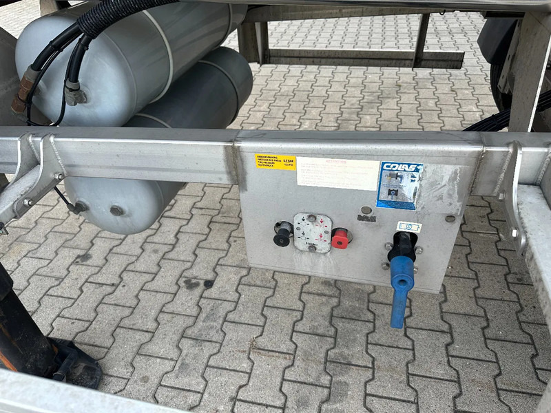 Tanker semi-trailer for transportation of food Van Hool LEBENSMITTEL / RVS Rahmen / Leergewicht: 5.860kg / 29.500L / 1-Kammer+ 1 Schwallwand / Scheibebremse / NL / APK: picture 16
