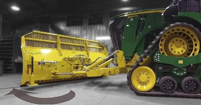 Degelman Degelman Dozer Blade 7900 zum John Deere 9RX - Blade for Farm tractor: picture 3 Degelman Degelman Dozer Blade 7900 zum John Deere 9RX - Blade for Farm tractor: picture 3