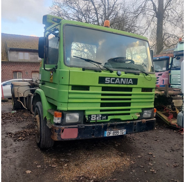 Scania 82-H - Container transporter/ Swap body truck: picture 1 Scania 82-H - Container transporter/ Swap body truck: picture 1