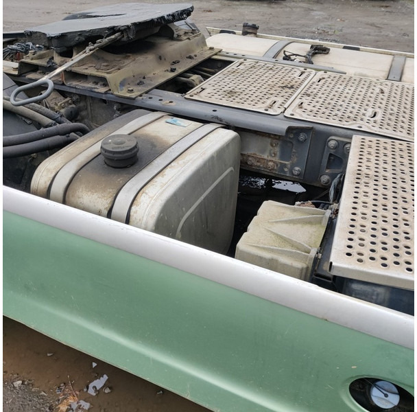 Tractor unit DAF 105.510: picture 8