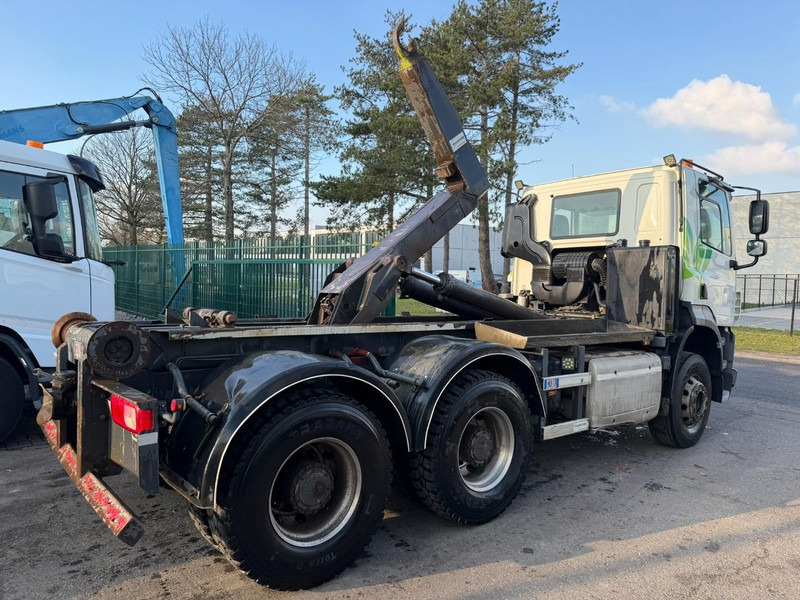 DAF CF 460 6x4 FAT HOOKLIFT - WB 3m35 - STEEL SPRING / BIG AXLES HUB REDUCTION - EURO 6 - BE TRUCK - Hook lift truck: picture 4 DAF CF 460 6x4 FAT HOOKLIFT - WB 3m35 - STEEL SPRING / BIG AXLES HUB REDUCTION - EURO 6 - BE TRUCK - Hook lift truck: picture 4