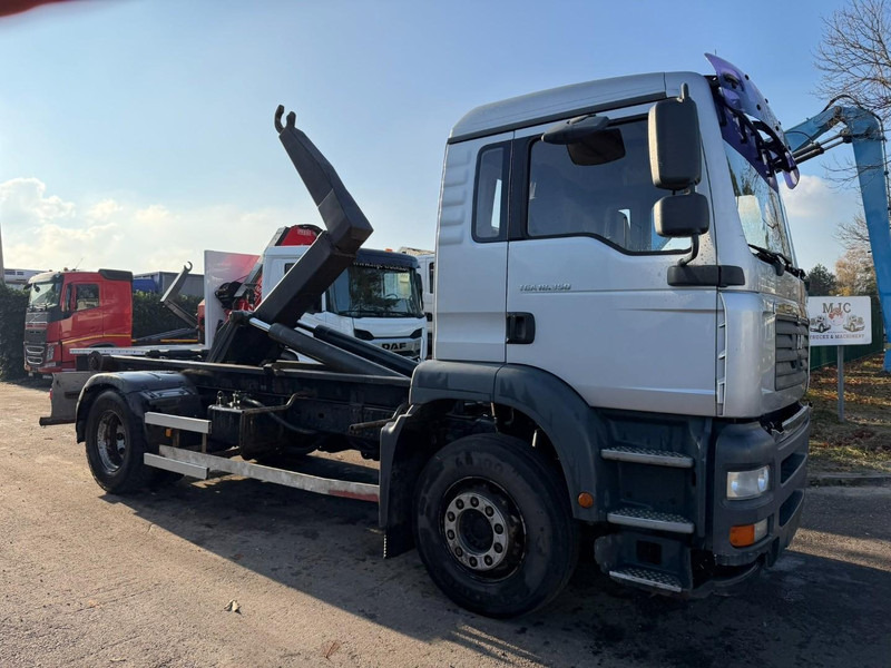 MAN TGA 18.350 4x2 19T HOOKLIFT / ABROLLKIPPER / GANCHO / AMPLIROL - EURO 3 - AS TRONIC AUTOMATIC - Hook lift truck: picture 1 MAN TGA 18.350 4x2 19T HOOKLIFT / ABROLLKIPPER / GANCHO / AMPLIROL - EURO 3 - AS TRONIC AUTOMATIC - Hook lift truck: picture 1