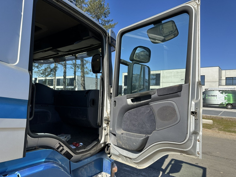 Livestock truck Scania P310 4x2 ANIMAL TRANSPORT - ALU BOX 7m - MANUAL - AIR SUSPENSION - A/C - BELGIAN TRUCK: picture 19