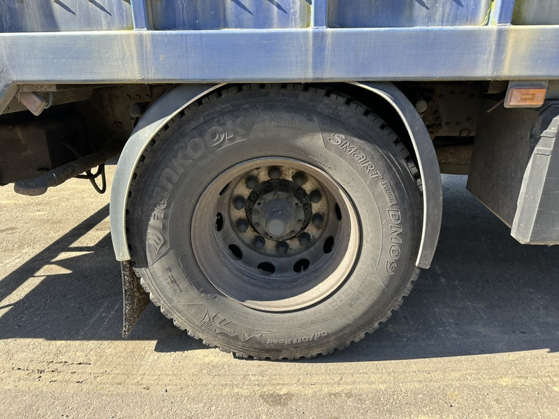 Livestock truck Scania P310 4x2 ANIMAL TRANSPORT - ALU BOX 7m - MANUAL - AIR SUSPENSION - A/C - BELGIAN TRUCK: picture 11