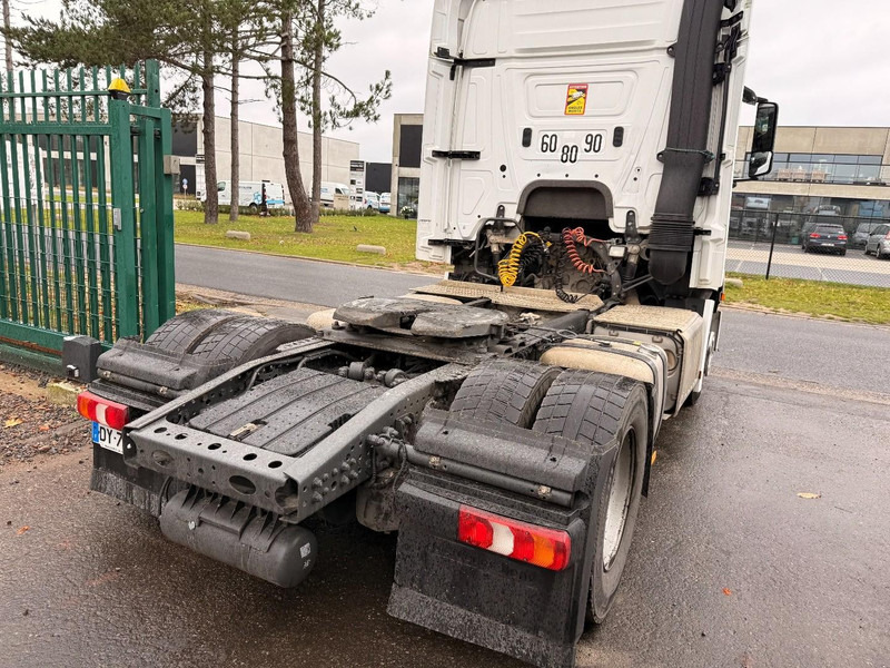 Mercedes-Benz Actros 1845 - 13L ENGINE - STREAMSPACE - FRIGO - SPOILERS - *713.000km* - GOOD CONDITION - Tractor unit: picture 5 Mercedes-Benz Actros 1845 - 13L ENGINE - STREAMSPACE - FRIGO - SPOILERS - *713.000km* - GOOD CONDITION - Tractor unit: picture 5