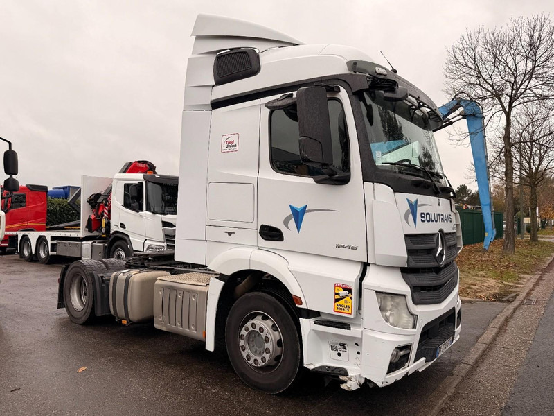 Mercedes-Benz Actros 1845 - 13L ENGINE - STREAMSPACE - FRIGO - SPOILERS - *713.000km* - GOOD CONDITION - Tractor unit: picture 1 Mercedes-Benz Actros 1845 - 13L ENGINE - STREAMSPACE - FRIGO - SPOILERS - *713.000km* - GOOD CONDITION - Tractor unit: picture 1