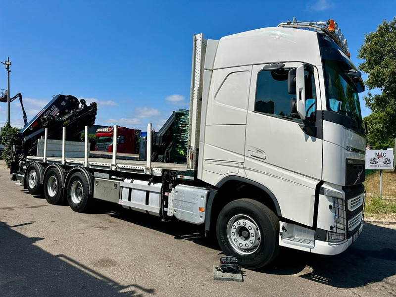 Volvo FH 420 8x4 TRIDEM + (26m!) KRAAN HIAB 408 E-8 + 2 ME HIPRO + WINCH - 63.000km ONLY - CREWCAB 4 SEATER - PLATFORM 7m - TOP CONDITION - Crane truck: picture 2 Volvo FH 420 8x4 TRIDEM + (26m!) KRAAN HIAB 408 E-8 + 2 ME HIPRO + WINCH - 63.000km ONLY - CREWCAB 4 SEATER - PLATFORM 7m - TOP CONDITION - Crane truck: picture 2