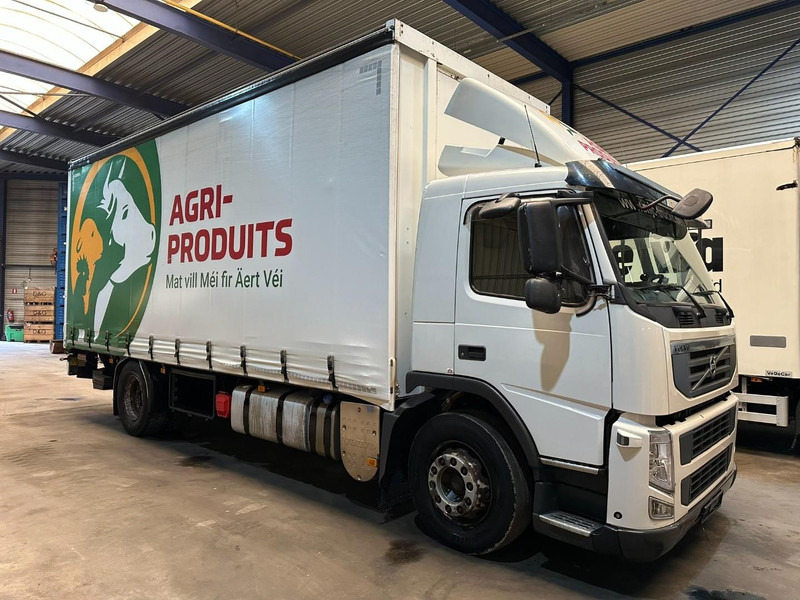 Volvo FM 330 4x2 BOX 7m x 2m48 x 2m75 - 542.000km - EURO 5 - I SHIFT - 19T - A/C - LARGE TAILLIFT - Curtain side truck: picture 1 Volvo FM 330 4x2 BOX 7m x 2m48 x 2m75 - 542.000km - EURO 5 - I SHIFT - 19T - A/C - LARGE TAILLIFT - Curtain side truck: picture 1