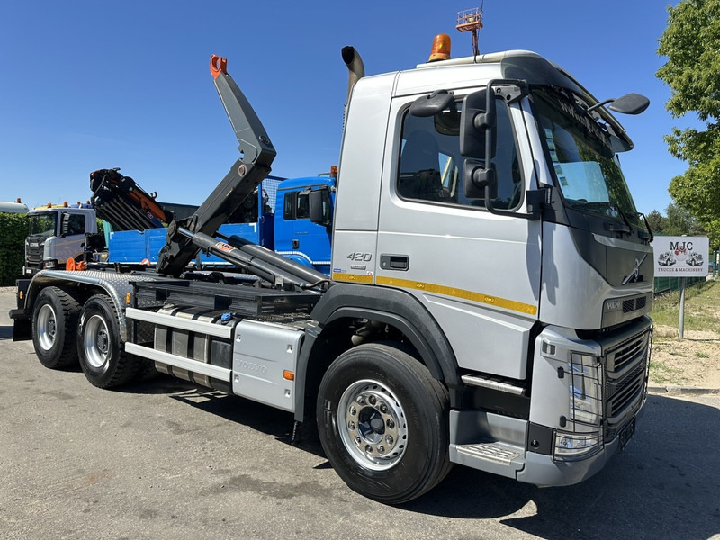 Hook lift truck Volvo FM 420 6x4 AJK HOOKLIFT / HAAK 20T - 5760mm - WB 3m90 - *266.000km* - HUB REDUCTION / STEEL SUSPENSION - EURO 6 - BE TRUCK: picture 1