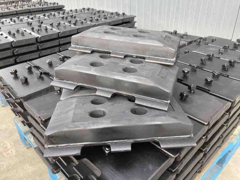 ABG Rubber Asphalt Pads - Frame/ Chassis for Construction machinery: picture 1 ABG Rubber Asphalt Pads - Frame/ Chassis for Construction machinery: picture 1