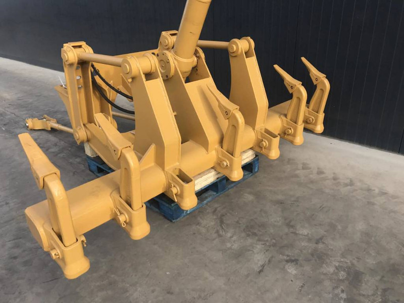 New Attachment for Construction machinery Cat 14M: picture 10