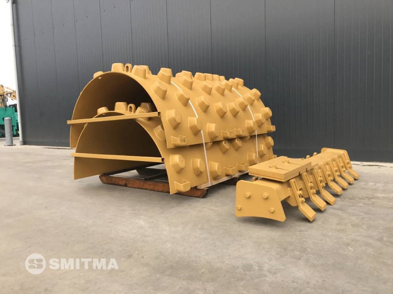 Cat CS54 - Attachment for Construction machinery: picture 2 Cat CS54 - Attachment for Construction machinery: picture 2