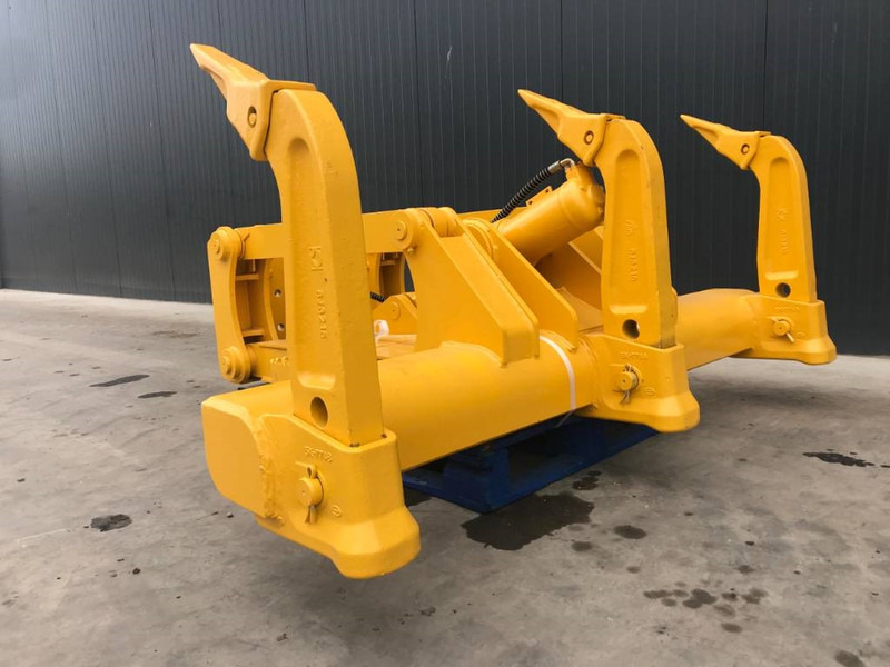 Komatsu D61 - Attachment for Construction machinery: picture 2 Komatsu D61 - Attachment for Construction machinery: picture 2