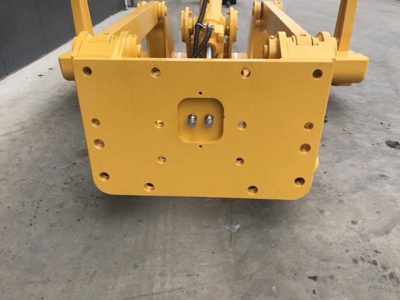 Komatsu D61 - Attachment for Construction machinery: picture 3 Komatsu D61 - Attachment for Construction machinery: picture 3