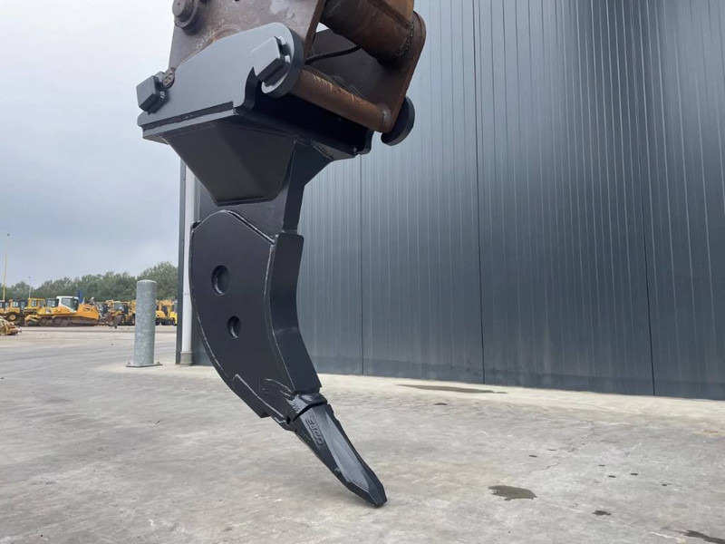 New Attachment for Construction machinery Smitma CW40 Ripper: picture 1