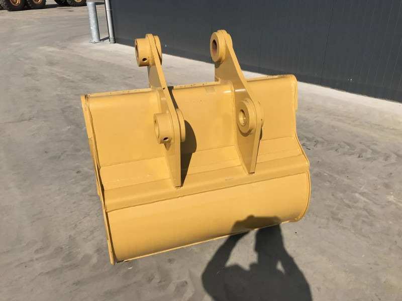 Cat 323E 1.20m - Bucket for Construction machinery: picture 4 Cat 323E 1.20m - Bucket for Construction machinery: picture 4