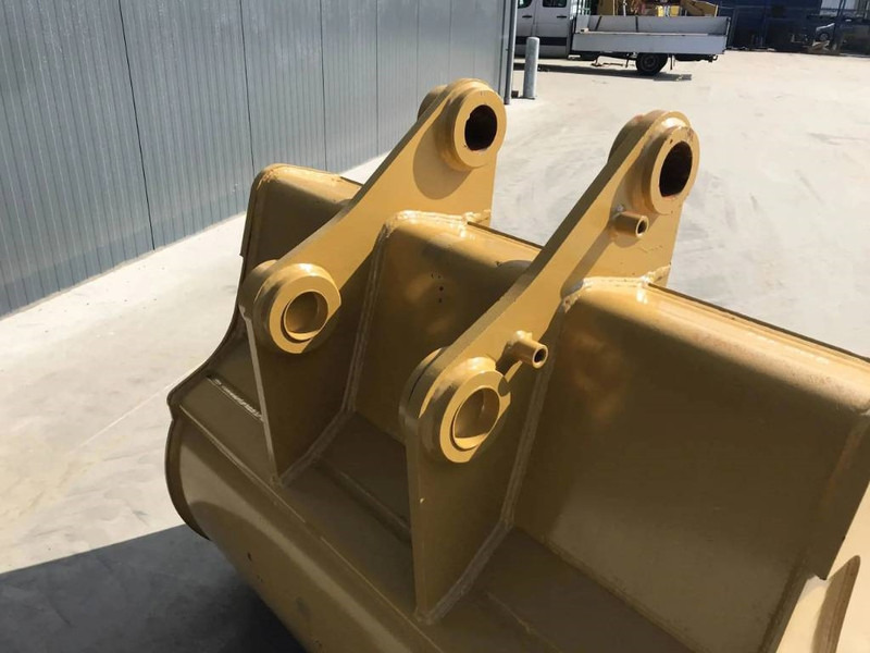 Cat 336D2 DB - Bucket for Construction machinery: picture 4 Cat 336D2 DB - Bucket for Construction machinery: picture 4
