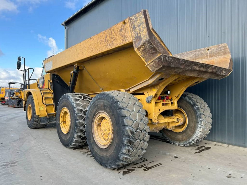 Cat 735 | 735B - Articulated dump truck: picture 2 Cat 735 | 735B - Articulated dump truck: picture 2