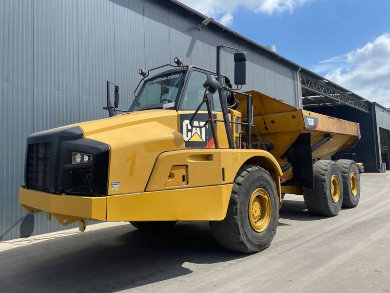 Cat 735 | 735B - Articulated dump truck: picture 1 Cat 735 | 735B - Articulated dump truck: picture 1