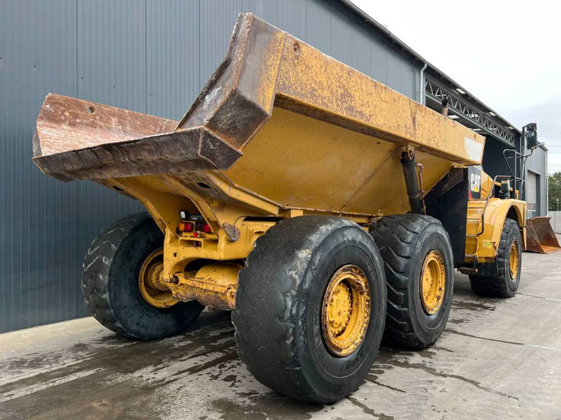 Cat 735B - Articulated dump truck: picture 4 Cat 735B - Articulated dump truck: picture 4