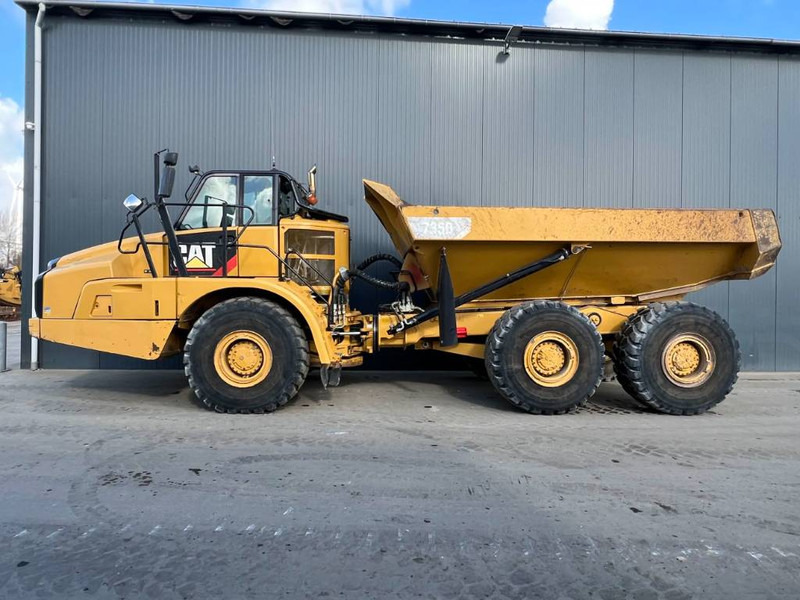 Cat 735B - Articulated dump truck: picture 5 Cat 735B - Articulated dump truck: picture 5