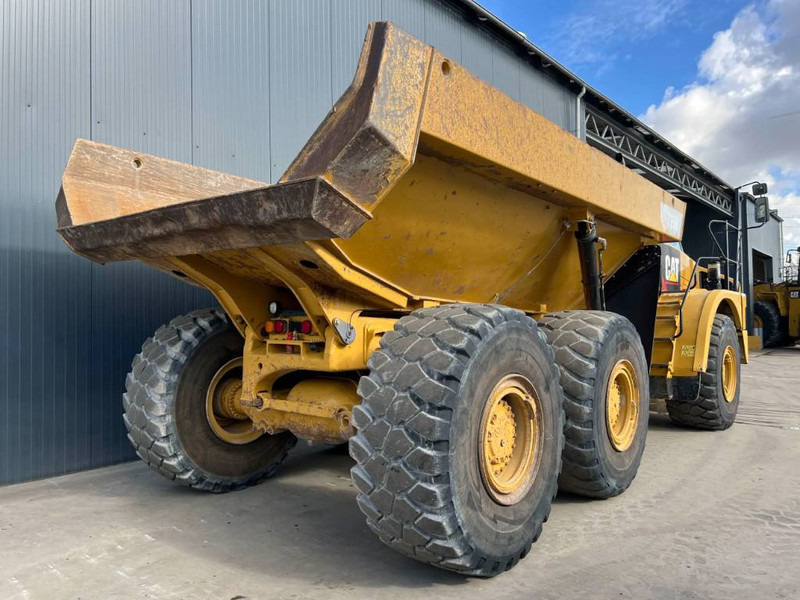 Cat 735B - Articulated dump truck: picture 4 Cat 735B - Articulated dump truck: picture 4