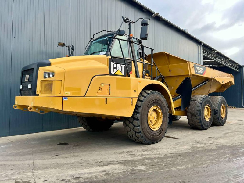 Cat 735C - Articulated dump truck: picture 1 Cat 735C - Articulated dump truck: picture 1