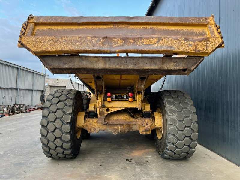 Cat 735C - Articulated dump truck: picture 4 Cat 735C - Articulated dump truck: picture 4
