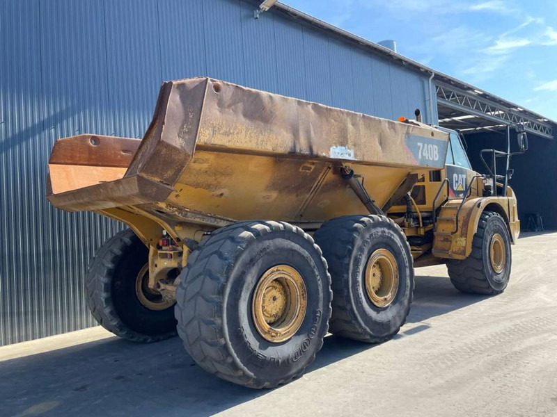 Cat 740B - Articulated dump truck: picture 4 Cat 740B - Articulated dump truck: picture 4