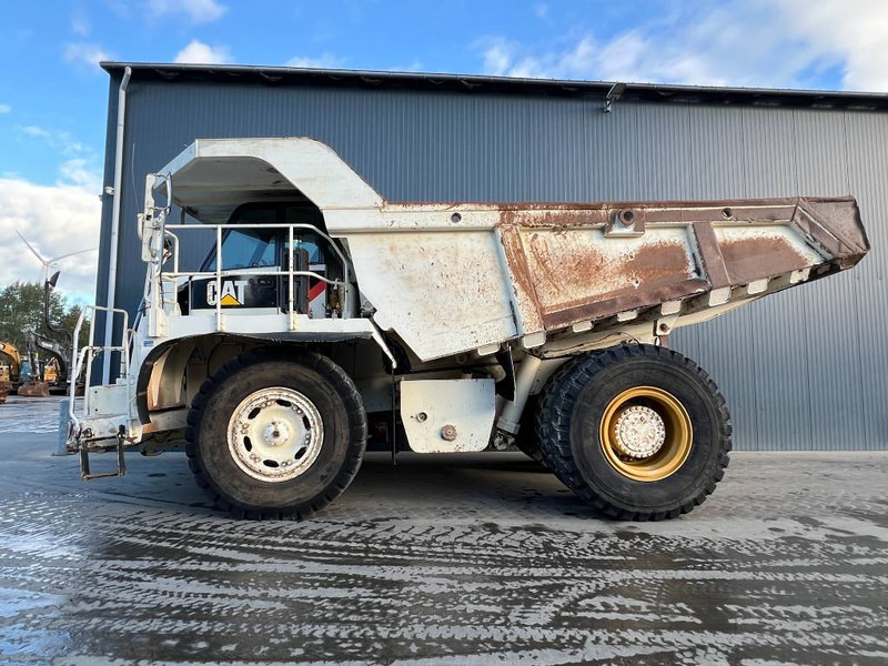 Cat 772 - Articulated dump truck: picture 2 Cat 772 - Articulated dump truck: picture 2