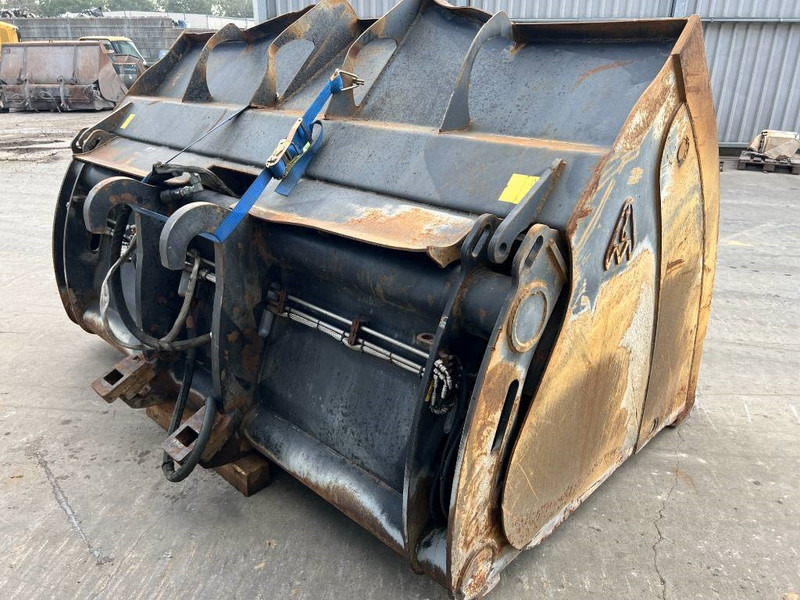 Cat Fusion 938G / 938H / 938K / 938M - Bucket for Construction machinery: picture 4 Cat Fusion 938G / 938H / 938K / 938M - Bucket for Construction machinery: picture 4