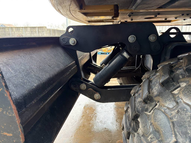 Leasing of Cat M318F Cat M318F: picture 15