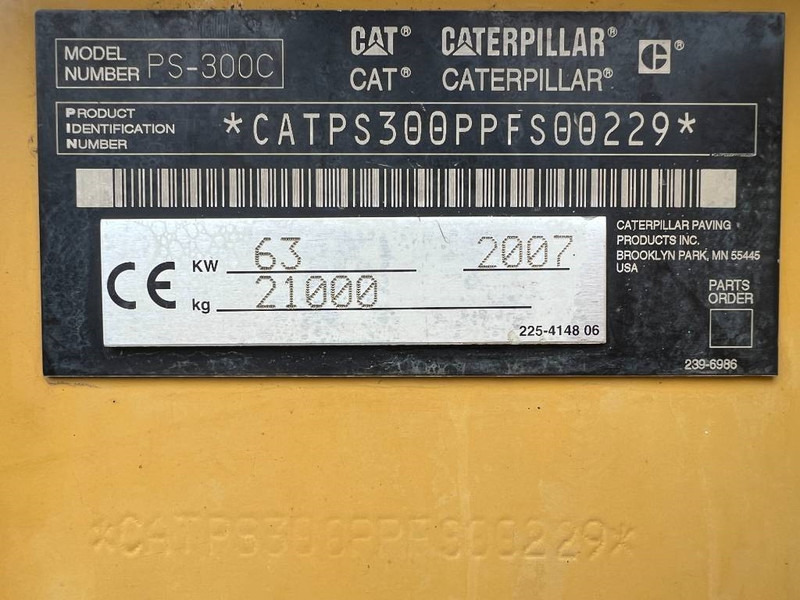 Cat PS300C - Pneumatic roller: picture 5 Cat PS300C - Pneumatic roller: picture 5
