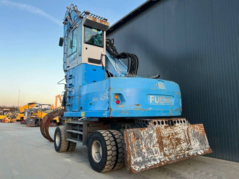 Fuchs MHL454 - Material handler: picture 2 Fuchs MHL454 - Material handler: picture 2