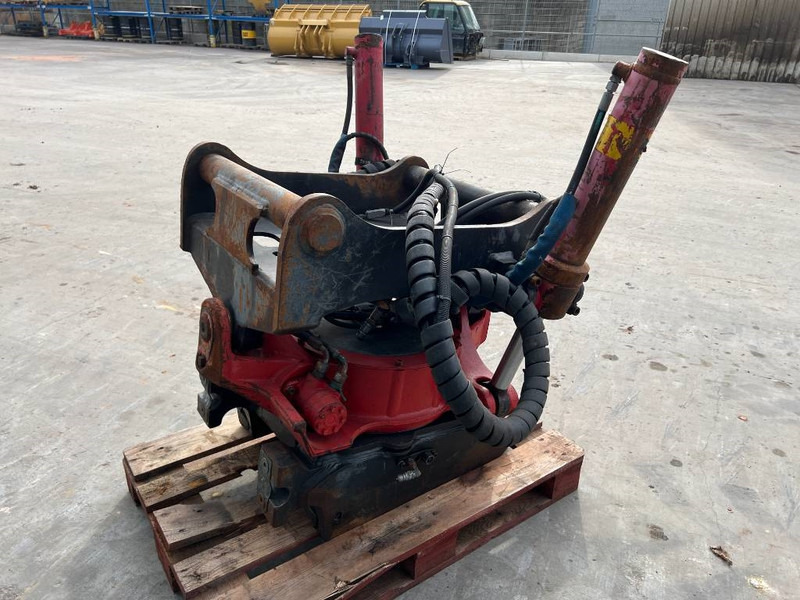 INDEXATOR RT80 - S80 - Hydraulic hammer for Construction machinery: picture 4 INDEXATOR RT80 - S80 - Hydraulic hammer for Construction machinery: picture 4