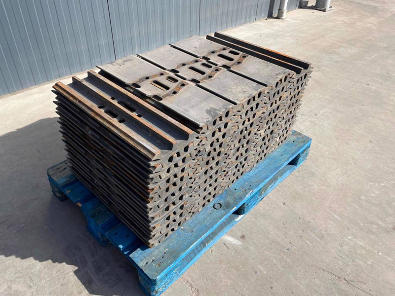 JCB JS240 - Frame/ Chassis for Construction machinery: picture 3 JCB JS240 - Frame/ Chassis for Construction machinery: picture 3