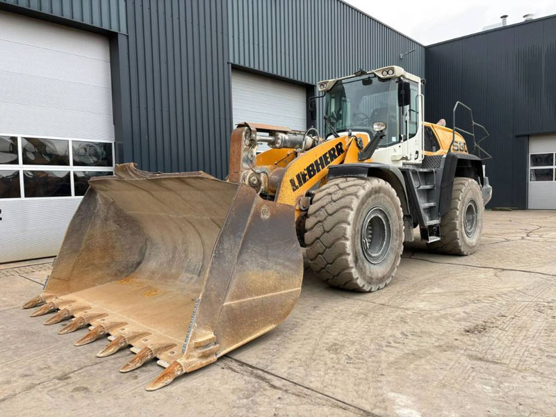 Liebherr L580 - Wheel loader: picture 1 Liebherr L580 - Wheel loader: picture 1