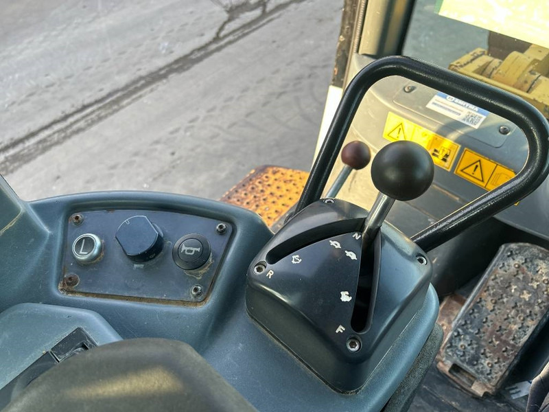 Liebherr LR634 - Crawler loader: picture 3 Liebherr LR634 - Crawler loader: picture 3