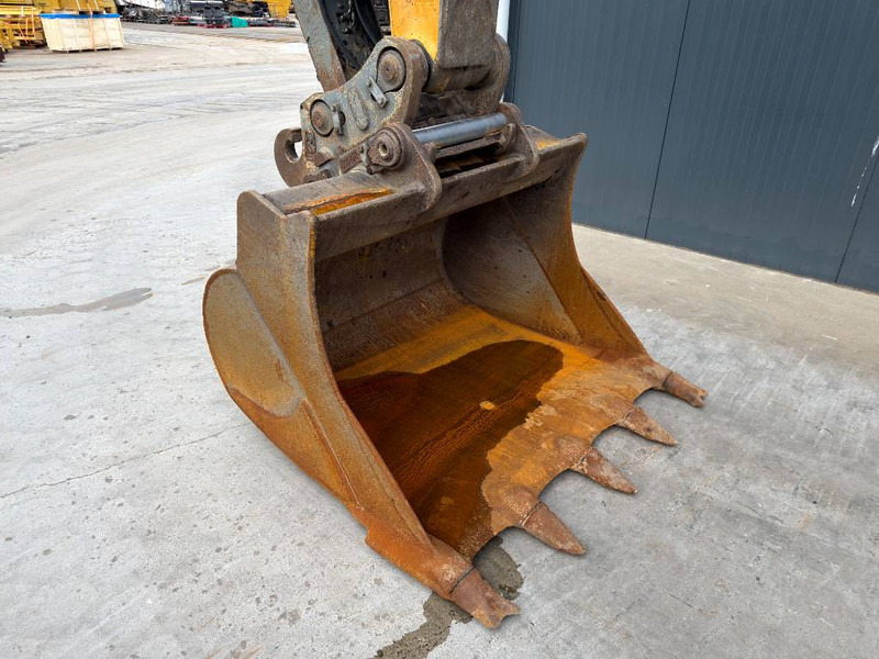 Crawler excavator Liebherr R922 SLC: picture 12 Crawler excavator Liebherr R922 SLC: picture 12