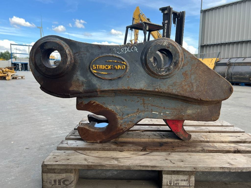 Miller Caterpillar 325 / 329 Geith - Quick coupler for Construction machinery: picture 4 Miller Caterpillar 325 / 329 Geith - Quick coupler for Construction machinery: picture 4