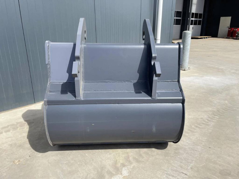 Smitma CW30 1.20m - Bucket for Construction machinery: picture 5 Smitma CW30 1.20m - Bucket for Construction machinery: picture 5