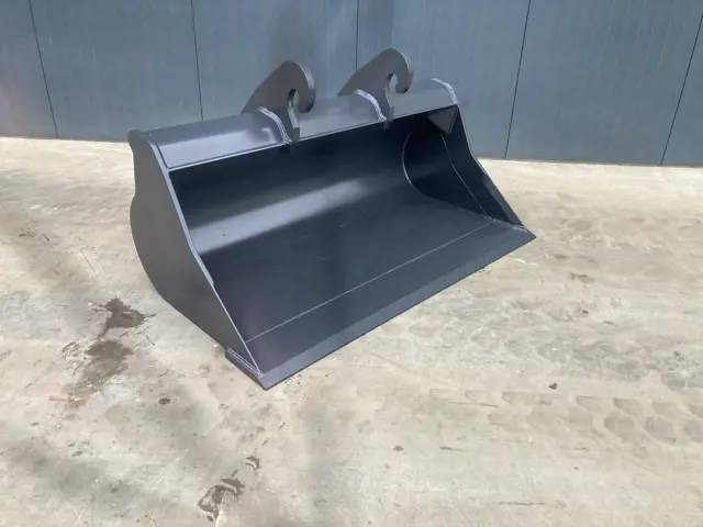 Smitma CW30 1.80m - Bucket for Construction machinery: picture 1 Smitma CW30 1.80m - Bucket for Construction machinery: picture 1