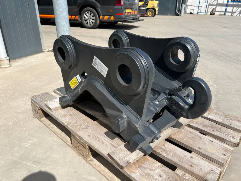 Verachtert CW40 - 329E - Quick coupler for Construction machinery: picture 3 Verachtert CW40 - 329E - Quick coupler for Construction machinery: picture 3