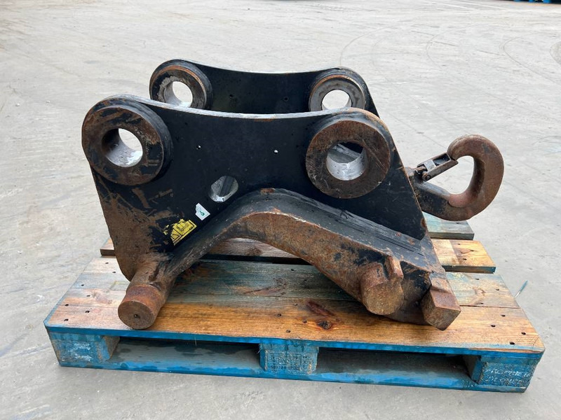 Verachtert CW45 - 330F - Quick coupler for Construction machinery: picture 4 Verachtert CW45 - 330F - Quick coupler for Construction machinery: picture 4