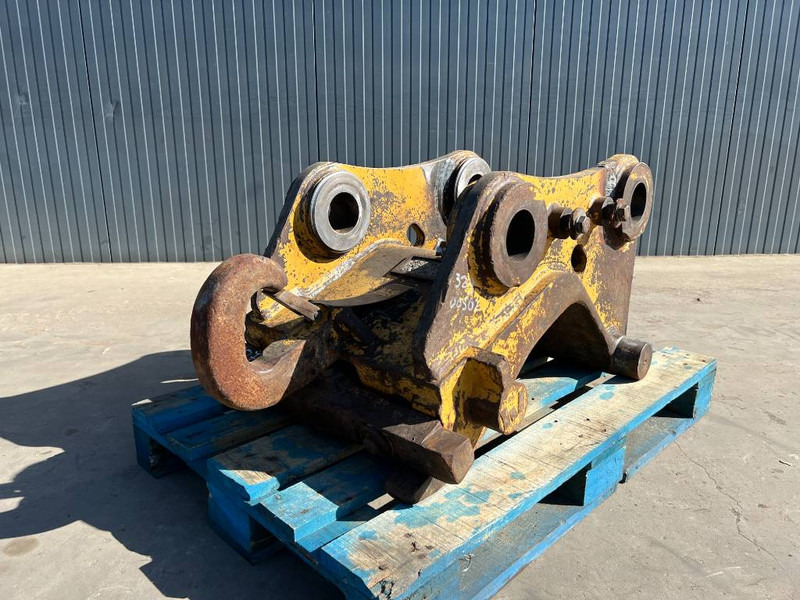 Verachtert CW45S - 329E - Quick coupler for Construction machinery: picture 1 Verachtert CW45S - 329E - Quick coupler for Construction machinery: picture 1