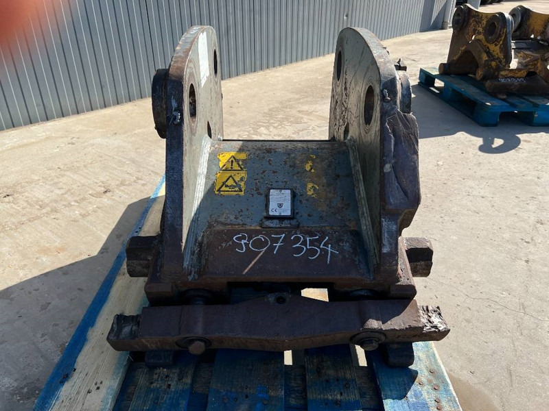 Verachtert CW45S - JS300 - Quick coupler for Construction machinery: picture 2 Verachtert CW45S - JS300 - Quick coupler for Construction machinery: picture 2