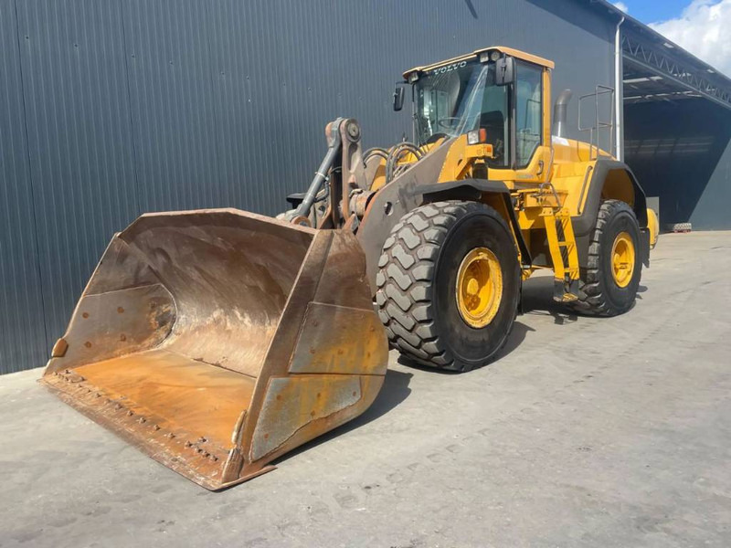 Volvo L180G - Wheel loader: picture 1 Volvo L180G - Wheel loader: picture 1