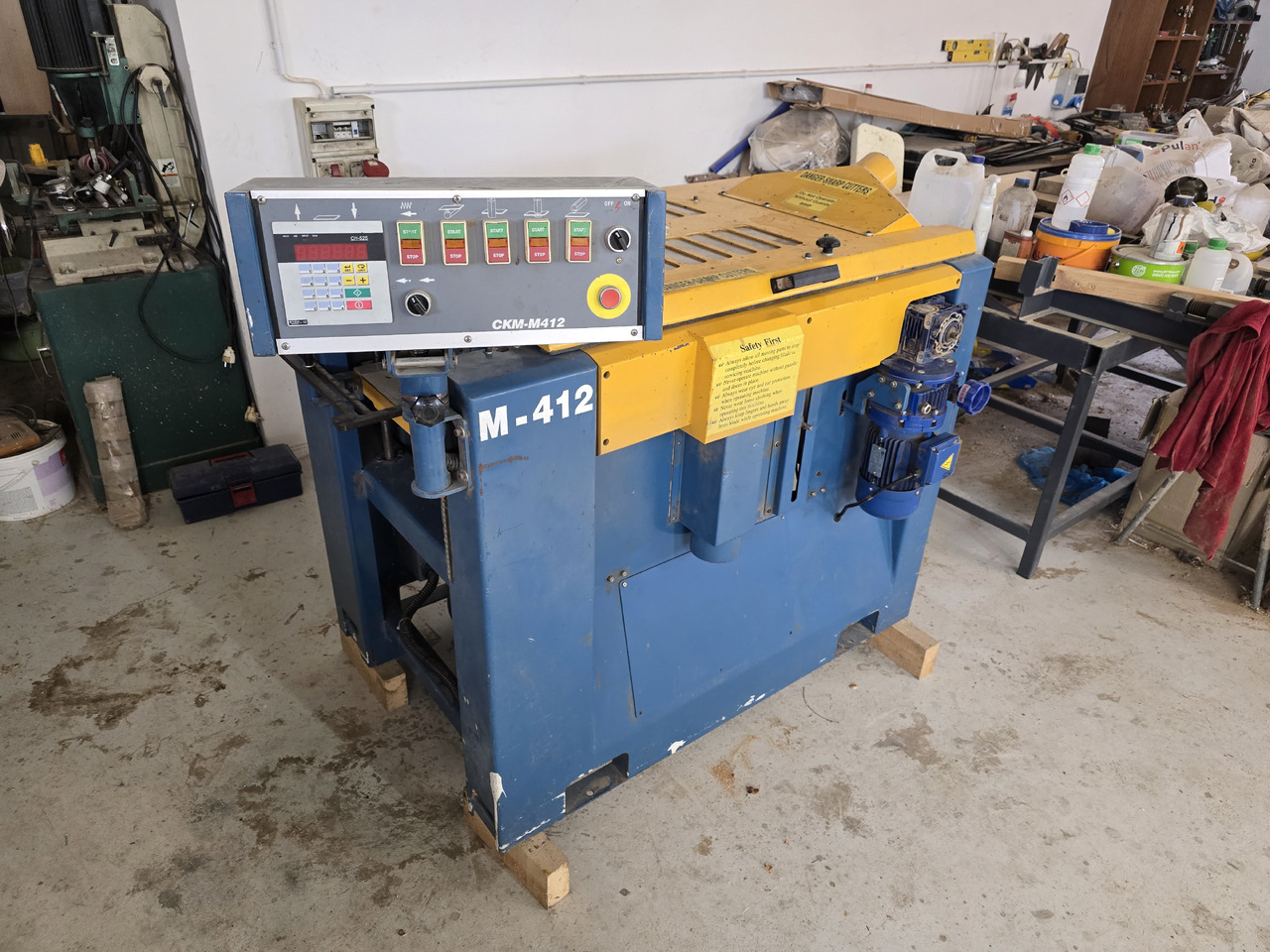 BAKER M-412 - Woodworking machinery: picture 1 BAKER M-412 - Woodworking machinery: picture 1